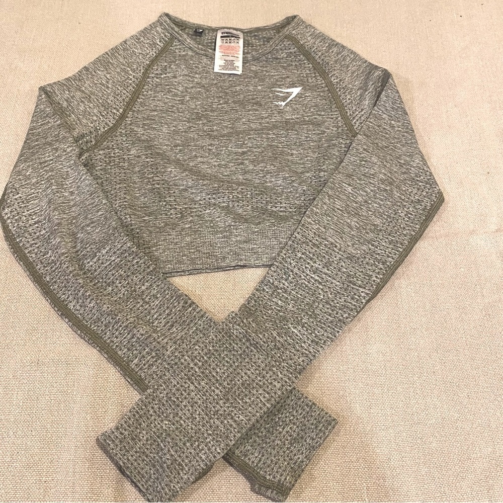 Gymshark Contrast Long Sleeves Crop Top